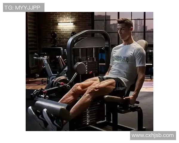 足球巨星训练日常揭秘：从早晨热身到技巧磨炼全程记录