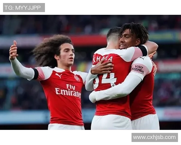 足球球星开跑车副驾放钱引热议 豪车与奢华生活背后的故事揭秘 足球球星开跑车副驾放钱引热议 豪车与奢华生活背后的故事揭秘